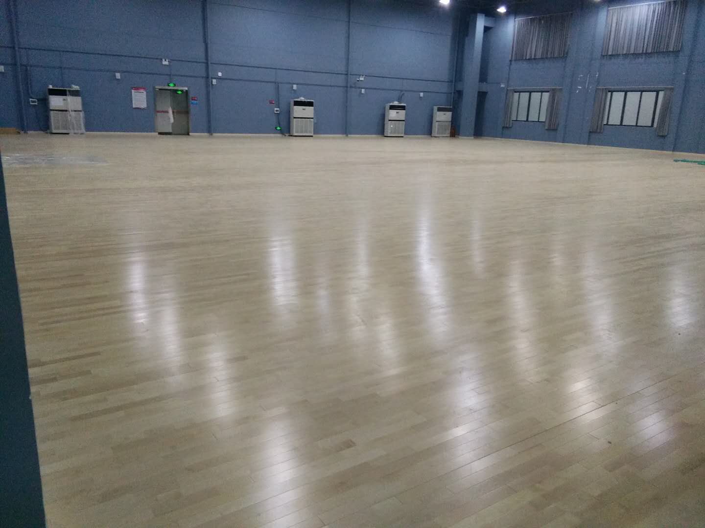 佛山市工人文化宮運(yùn)動地板