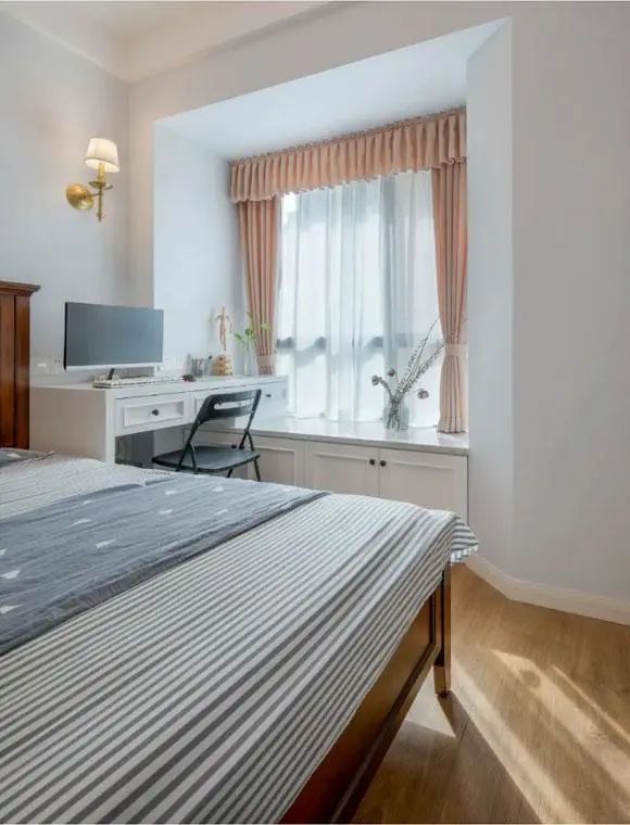 10套小戶型飄窗裝修設(shè)計(jì)，客廳、餐廳、書房裝上飄窗，效果真是很漂亮