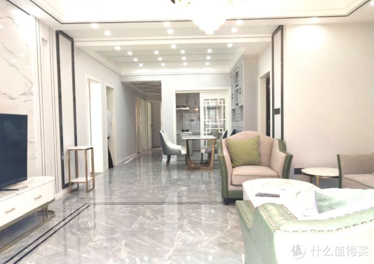 119㎡現(xiàn)代簡(jiǎn)約三居室，20萬(wàn)全包給熟人裝修，還沒(méi)開(kāi)始入住先曬曬