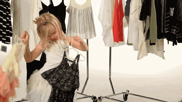 想在臥室里打造出衣帽間，這5種設(shè)計(jì)實(shí)用到哭！