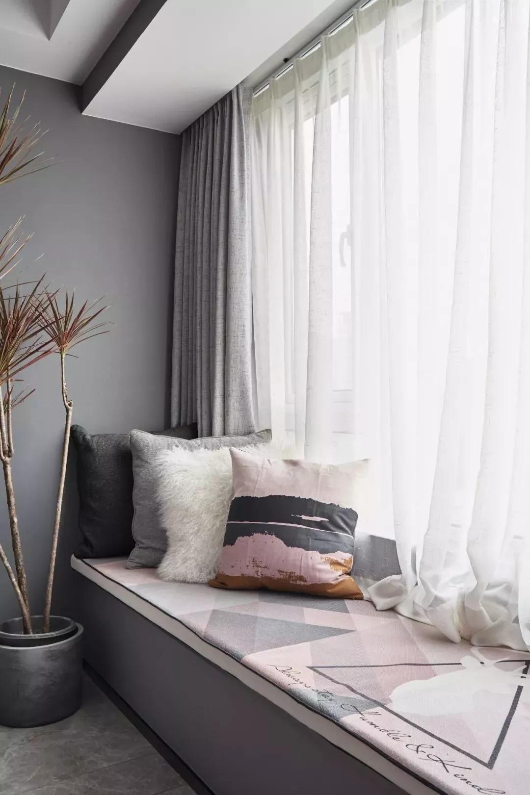 后現(xiàn)代裝修風格_2015現(xiàn)代簡約風格客廳裝修效果圖_現(xiàn)代簡約風格客廳裝修效果圖