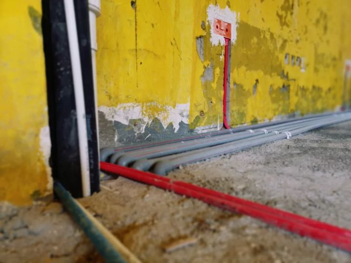 鄭州裝修設計_綠色裝修選材設計500問居室細節(jié)設計_電視墻設計電視墻裝修效果圖