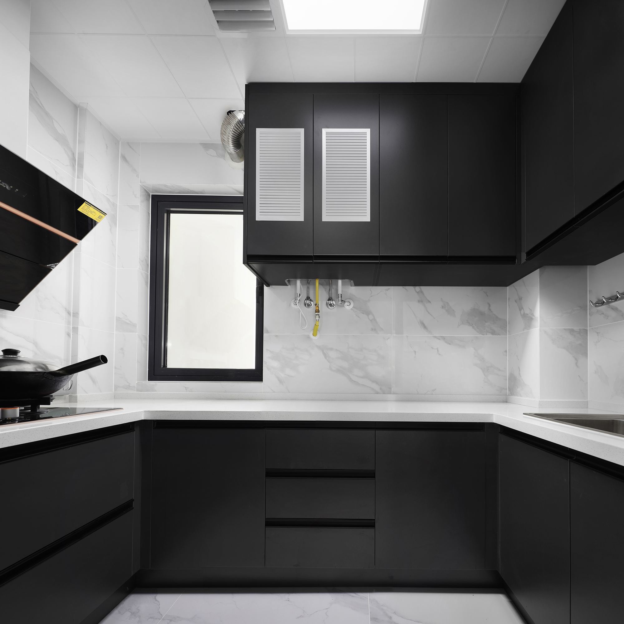 房子想裝修，五種受歡迎櫥柜顏色，這幾種顏色太賞心悅目了！