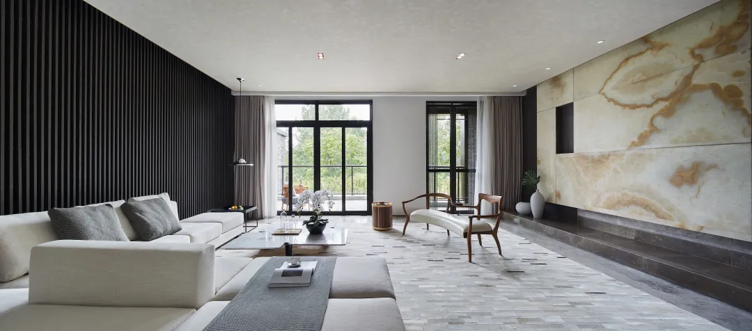 現(xiàn)代簡歐風格裝修效果_現(xiàn)代時尚裝修效果圖_客廳裝修效果現(xiàn)代