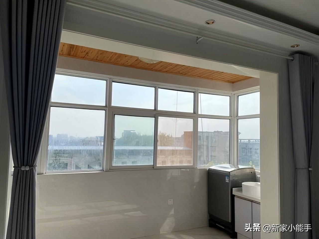 小客廳簡單裝修圖片_簡單東南亞風(fēng)格裝修圖片客廳_簡單裝修圖片