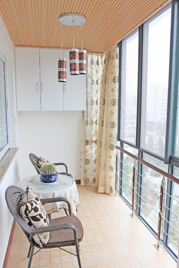 簡單東南亞風(fēng)格裝修圖片客廳_簡單裝修圖片_小客廳簡單裝修圖片