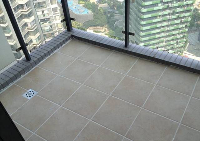 裝修陽臺時，陽臺瓷磚選擇、鋪貼方法、裝修效果圖一覽