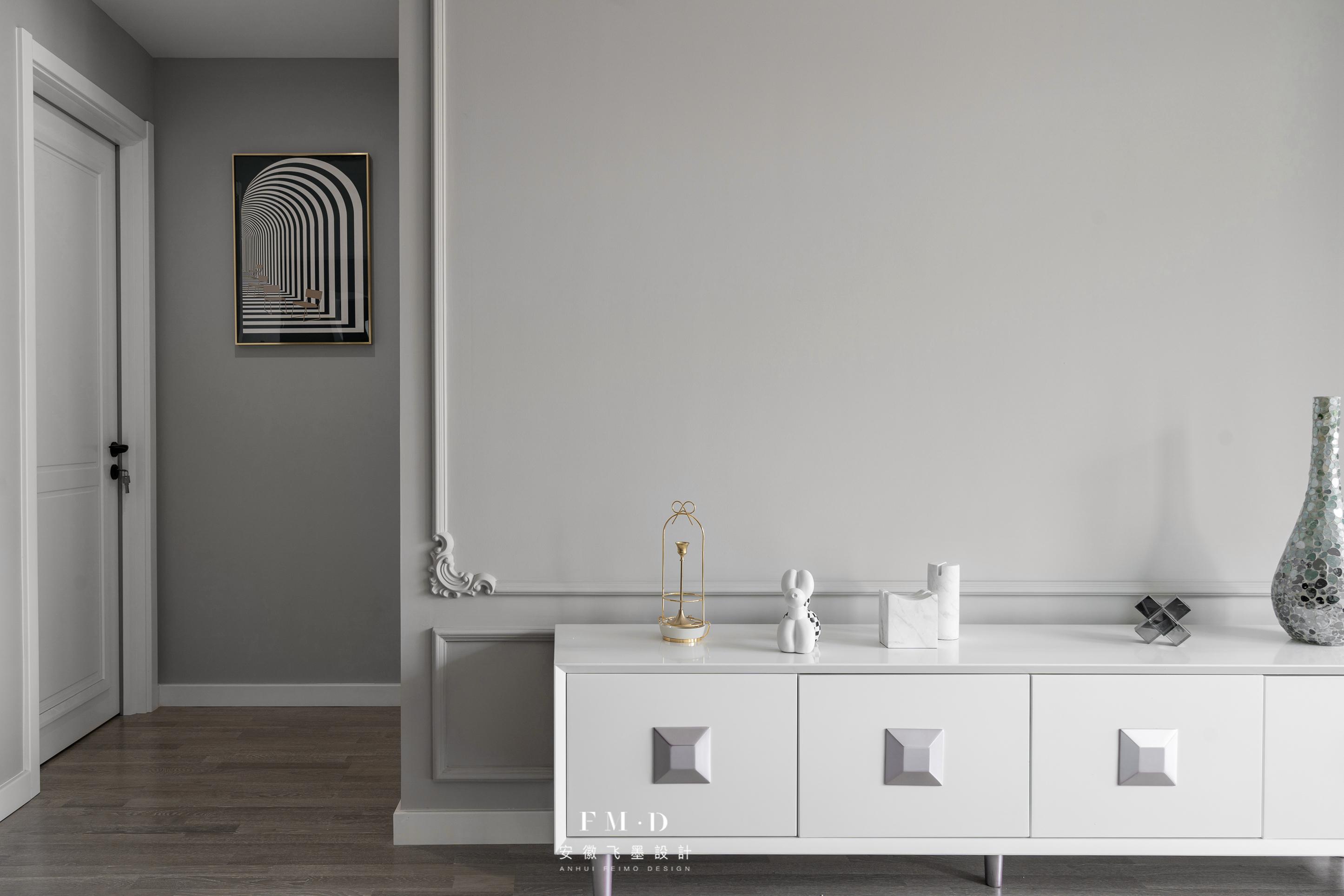 黑胡桃色門裝修效果圖_儲(chǔ)物間門裝修效果圖_裝修門