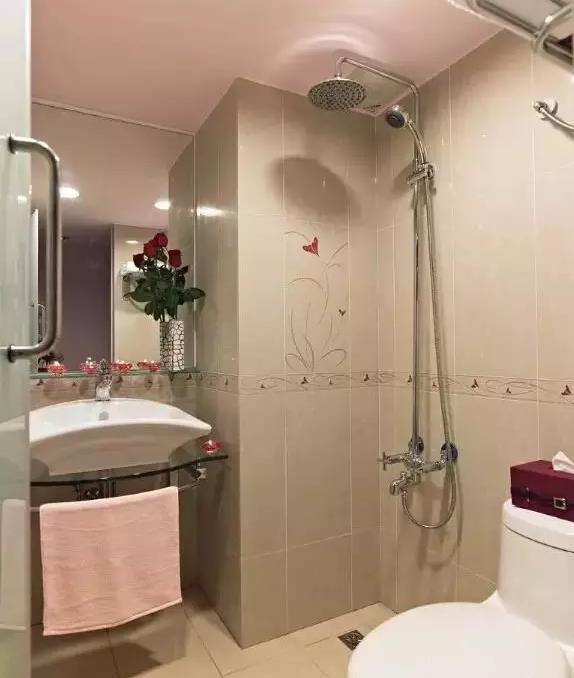 4平米衛(wèi)生間裝修效果圖，4平衛(wèi)生間裝修省錢上檔次