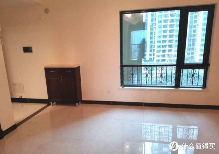 首付10萬入手的單身公寓，51㎡一室一廳恒大精裝房，月供1200元