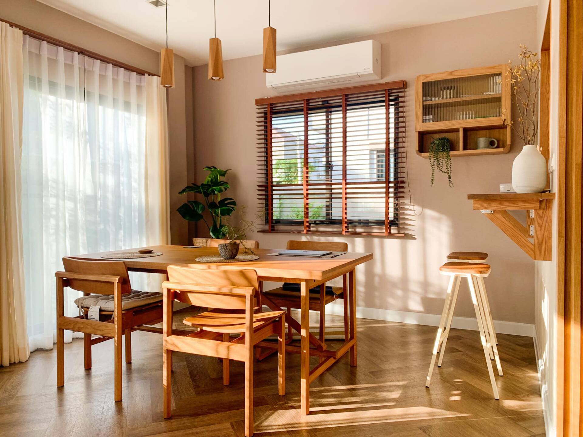 看了這一棟別墅，我才意識到：裝修可以不奢華，但一定要有煙火氣