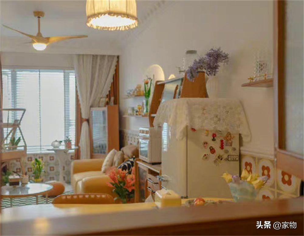 她曬出75㎡小家復(fù)古風(fēng)裝修：廚房內(nèi)窗+拱門元素，真的太會布置了