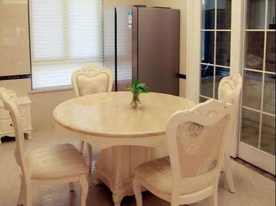 新房|曬曬我家歐式新房，吊頂這樣裝太聰明了，漂亮還不顯得房頂矮！