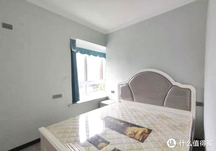 擠破頭買(mǎi)了這套100㎡小三房，送超大平臺(tái)花園，比房子大了一倍