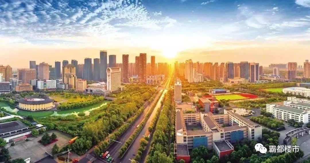 上千組客戶搶買，高新這盤火了！裝修新品馬上開盤！低首付、雙學(xué)區(qū)