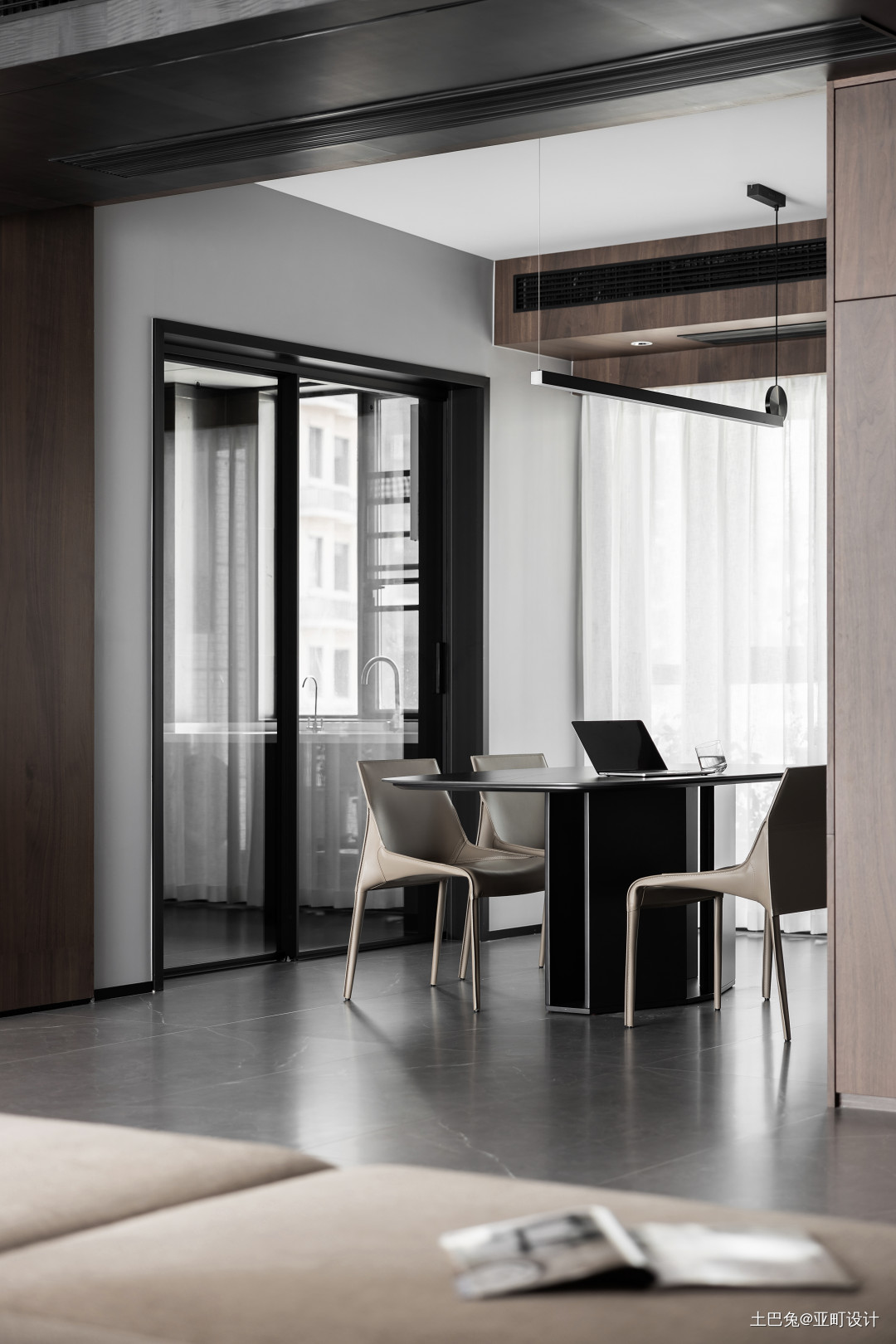 新浪家居網(wǎng)裝修貴嗎?_家居裝修圖_室內創(chuàng)意裝修家居圖片